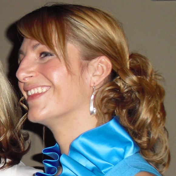 Meet your Posher, Randi - Picture 1 of 1